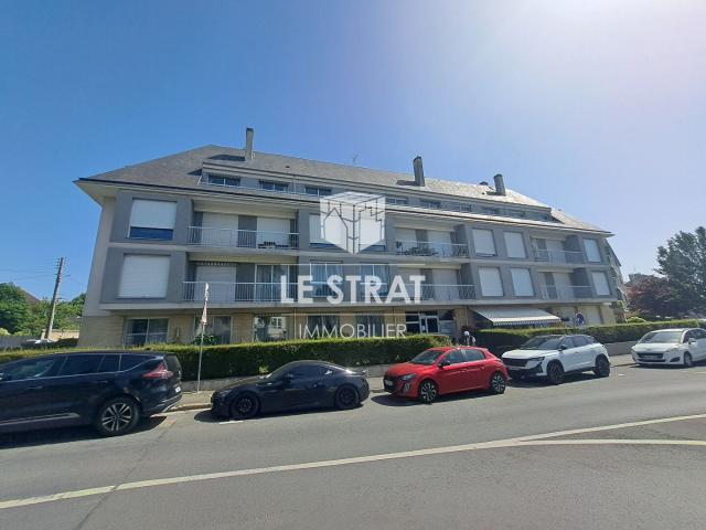 Appartement 8 pièces 257 m²