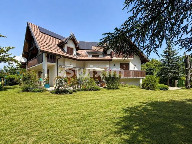 Appartement 8 pièces 265 m²