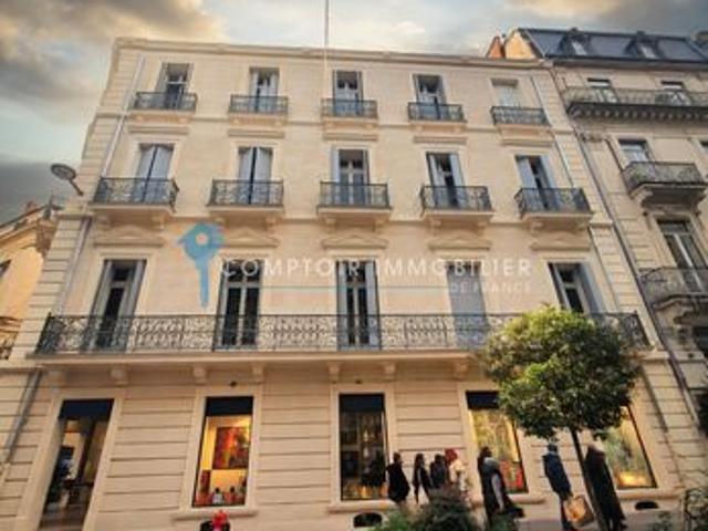 Appartement 8 pièces 273 m²