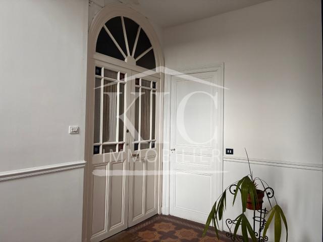 Appartement 8 pièces 280 m²
