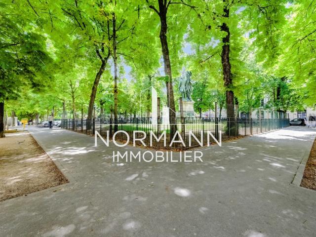 Appartement 8 pièces 290 m²