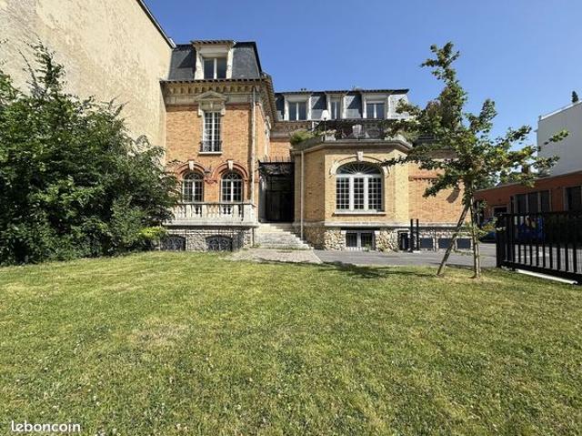 Appartement 8 pièces 290 m²