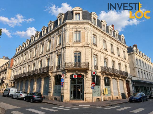 Appartement 8 pièces 312 m²