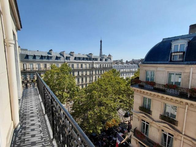 Appartement 8 pièces 319 m²