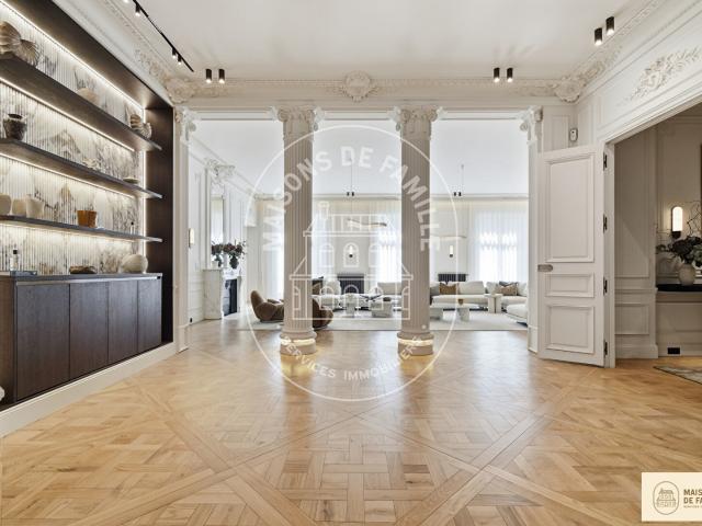 Appartement 8 pièces 350 m²