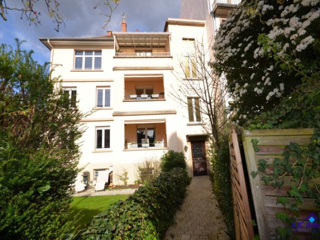 Appartement 8 pièces quartier Orangerie