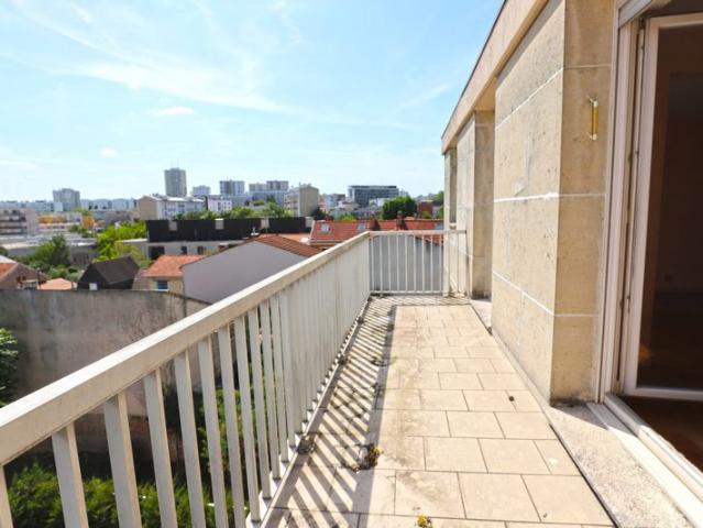 Appartement 93 m2 5 pièces
