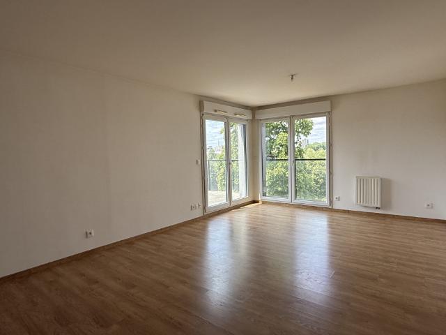 Appartement 91.54 m² 5 Pièces Saint Sébastien Sur Loire 44230