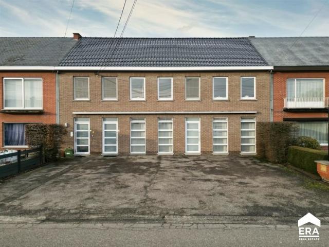 Appartement 925 m² 6 Ch à vendre à Alken