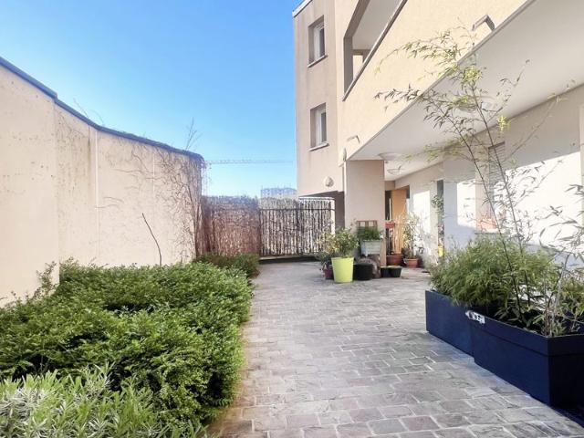 Appartement 94 m2 5 pièces