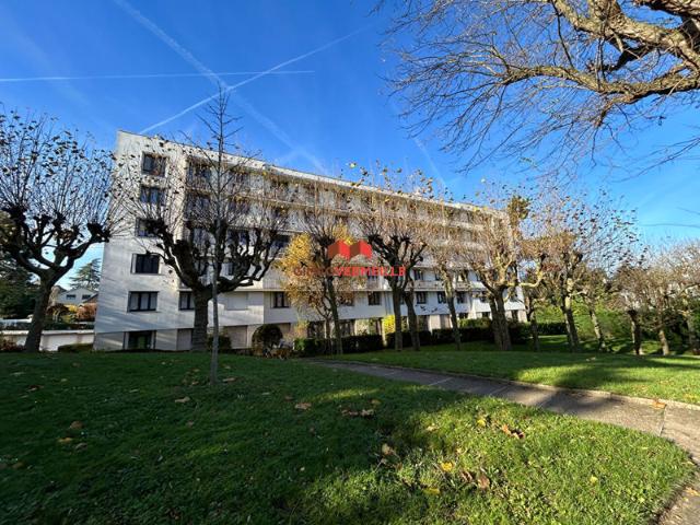 Appartement 94 m2 3 pièces