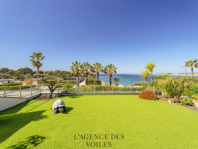 Appartement 95 M2 vue mer avec une grande terrasse de 88 M2