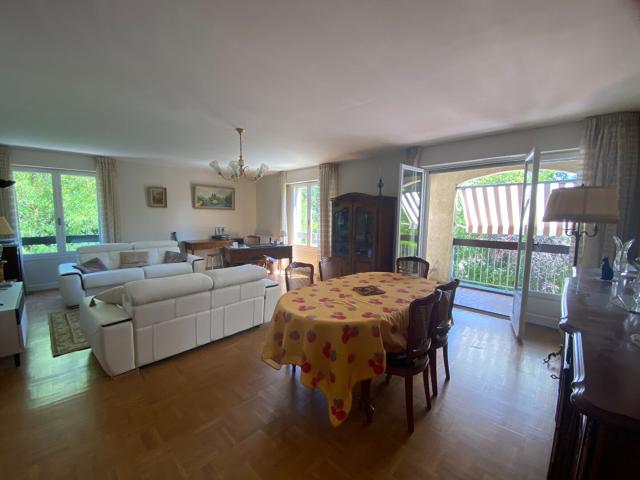 Appartement 96 m2 avec terrasse et garage 96m² Sarlat la Canéda