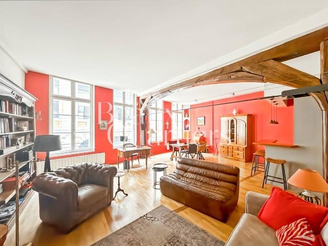 Appartement 96 m2 Paris 1er
