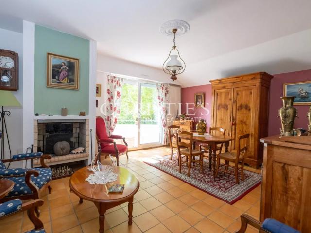 Appartement 98 m² avec balcon au centre d'Aytré, à 10 min de. 98m² Aytré