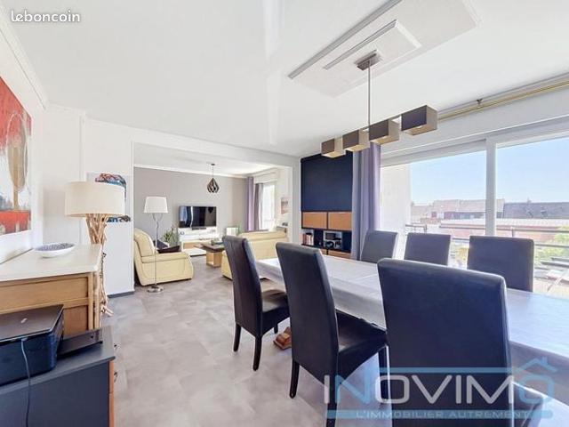 Appartement 9 pièces 80 m²
