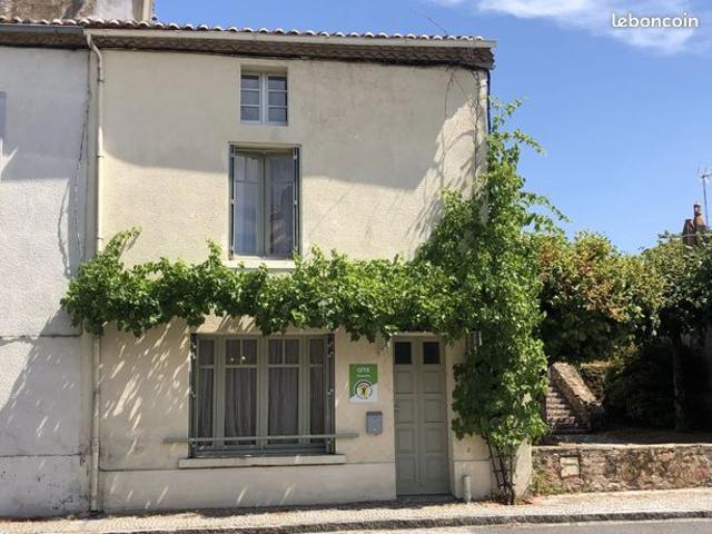 Appartement 9 pièces 105 m²