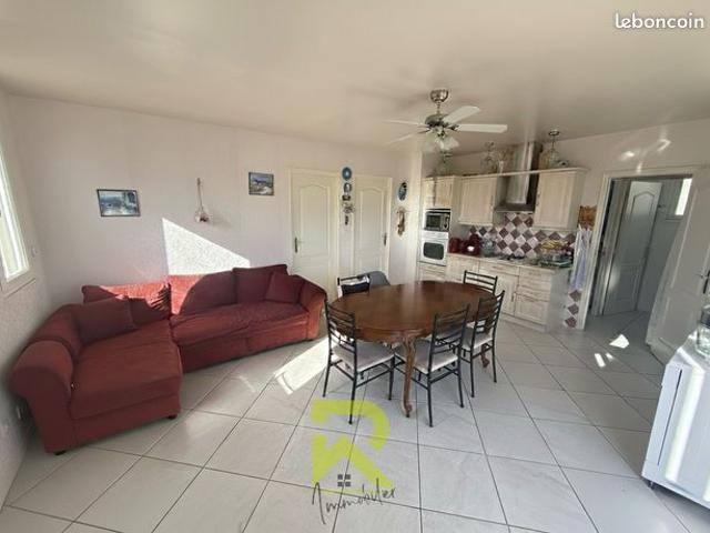 Appartement 9 pièces 127 m²