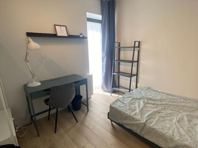 Appartement 9 pièces, 148 m² à louer à Villeurbanne 69100