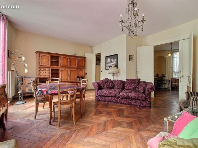 Appartement 9 pièces 169 m²