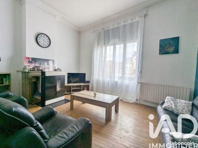Appartement 9 pièces 176 m²