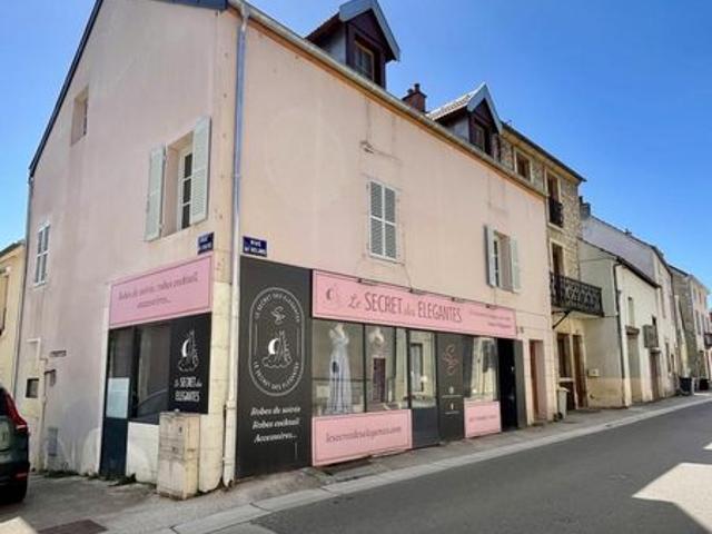 Appartement 9 pièces 180 m²