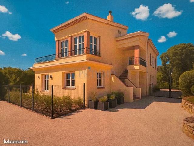 Appartement 9 pièces 187 m²