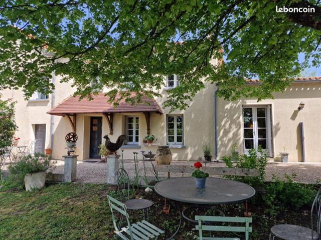 Appartement 9 pièces 208 m²