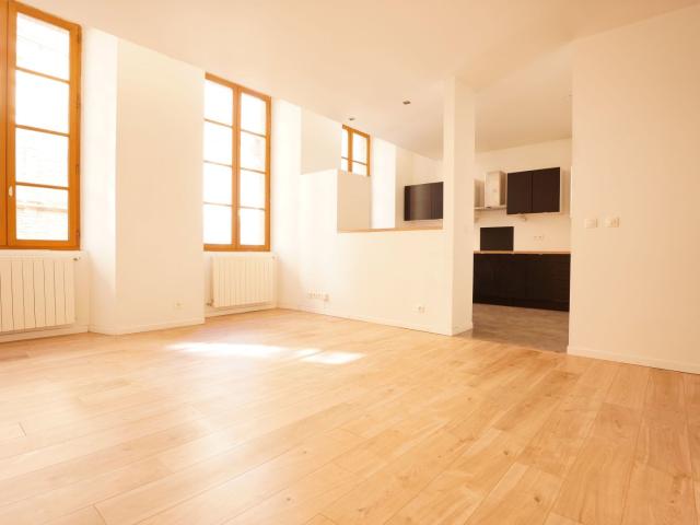 Appartement 9 pièces 210 m²