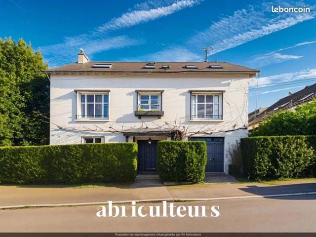 Appartement 9 pièces 230 m²