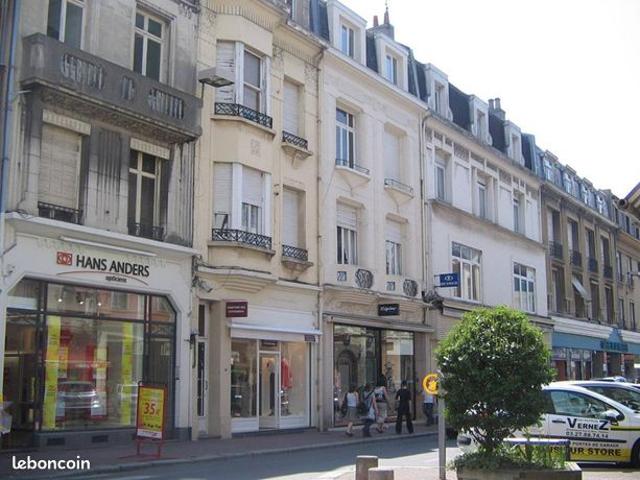 Appartement 9 pièces 244 m²