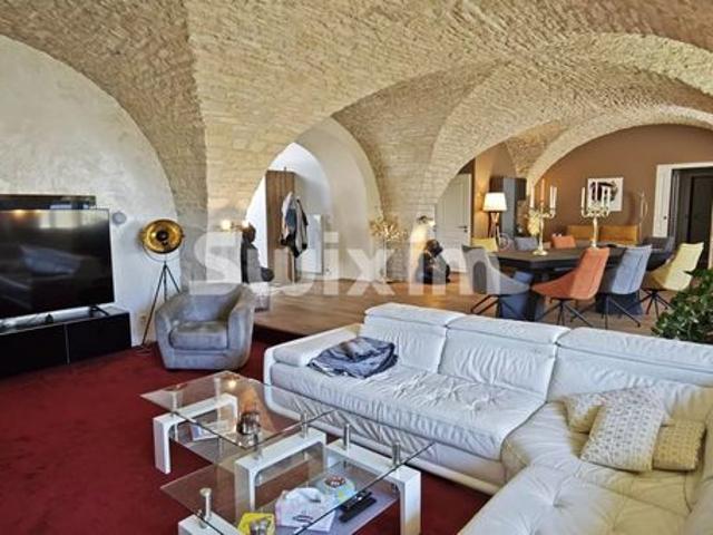 Appartement 9 pièces 278 m²