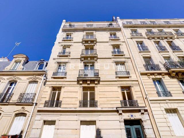 Appartement 100 m2 Paris 16ème