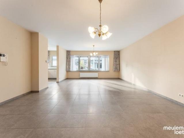 Appartement 100 m² 2 Ch à vendre à Oostkamp