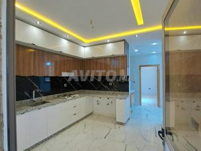Appartement 100 mètre bien placé