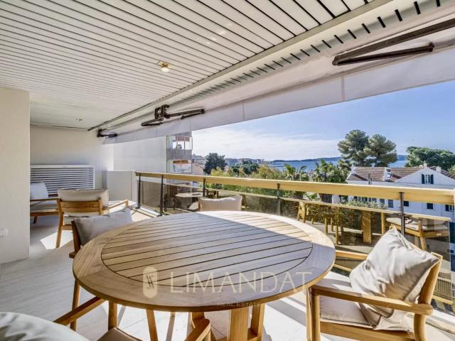 APPARTEMENT 100M2 VUE MER PALM BEACH