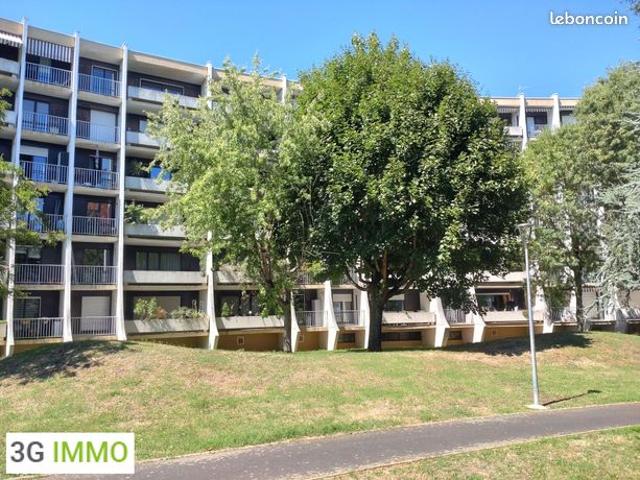Appartement 102m² avec 3 ou 4 chambres | Balcon et parkings | La Chaussée Saint Victor
