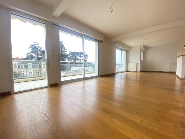 Appartement 103.56 m² 3 Pièces Nantes 44300