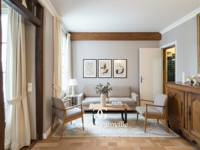 Appartement 103 m2 5 pièces