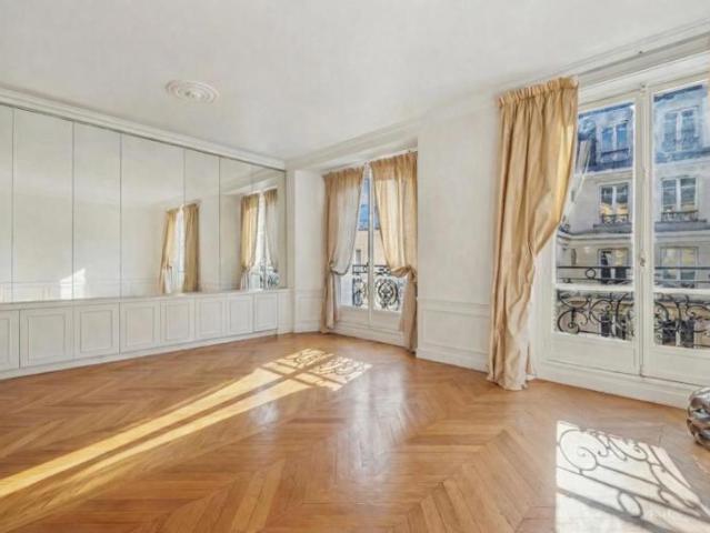 Appartement 107 m2 4 pièces