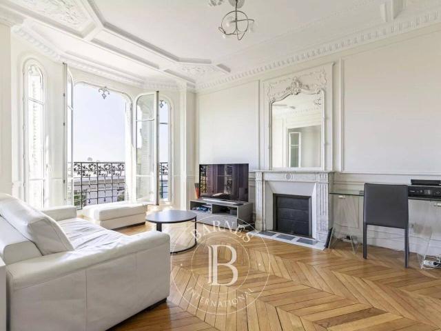 Appartement 107 m2 Paris 15ème