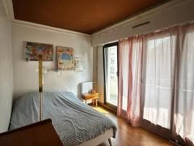 Appartement 109m2 proche metro Guy moquet