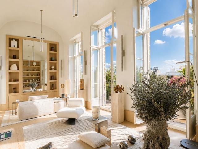 Appartement 10 pièces 227 m²