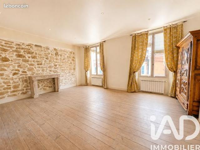 Appartement 10 pièces 229 m²