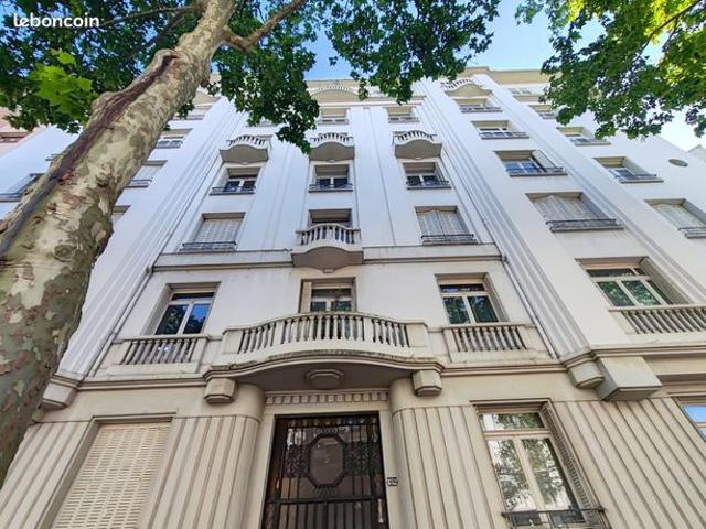 Appartement 10 pièces 240 m²