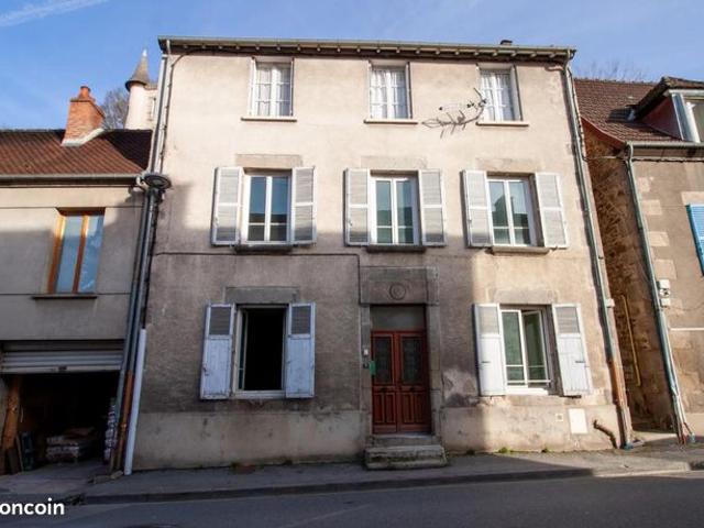 Appartement 10 pièces 240 m²