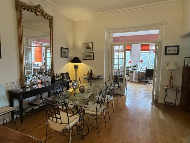 Appartement 10 pièces 250 m²