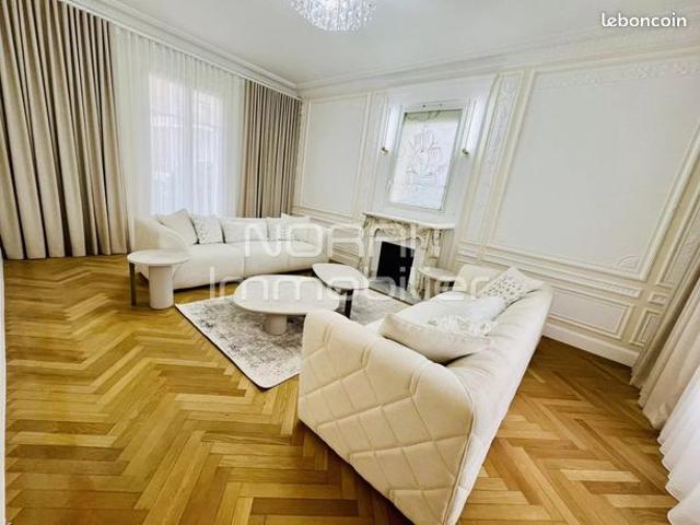 Appartement 10 pièces 315 m²