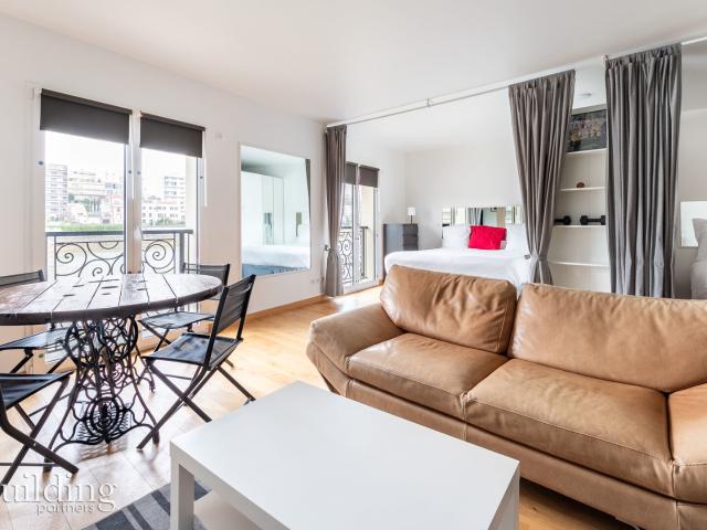 Appartement 10 pièces 346 m²