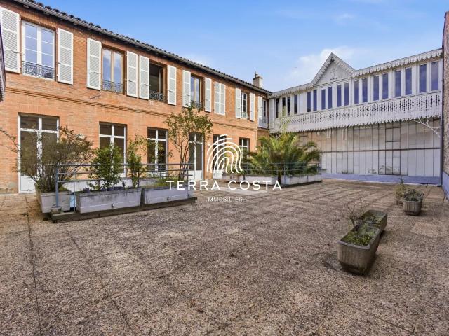 Appartement 10 pièces 392 m²